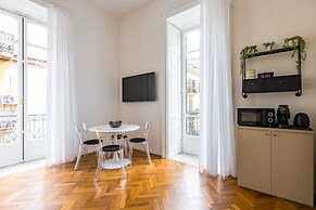 Thelos Apartment