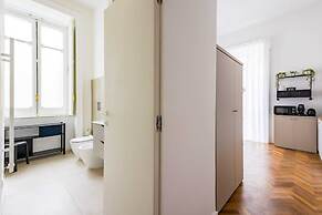 Thelos Apartment