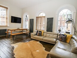 1C College Hill