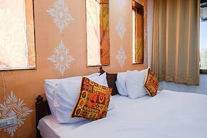 Rudraksh Inn
