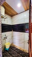 Rudraksh Inn