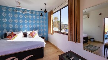 Rudraksh Inn