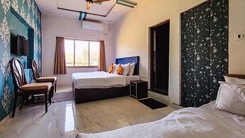 Rudraksh Inn