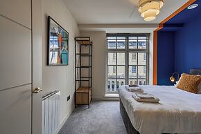 Renaissance House Apartments