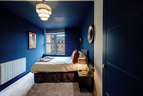 Renaissance House Apartments