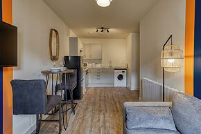 Renaissance House Apartments