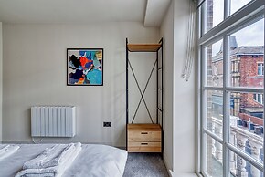 Renaissance House Apartments