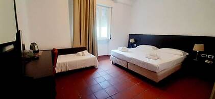 MC Hotel