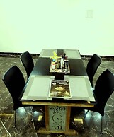 SHREE SIDDHI VINAYAK HOTEL & RESTAURANT