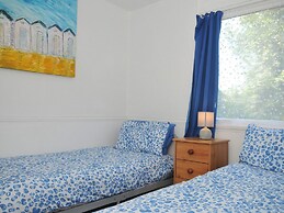 8 Hillside