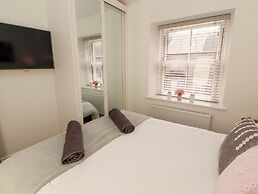 Lakes View Apartment 3