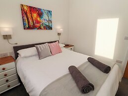 Lakes View Apartment 3
