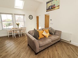 Lakes View Apartment 2