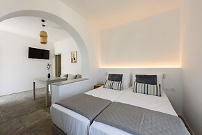 Phaedrus Living: Paros Cycladic Residences 11