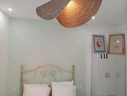 Anchor Suites