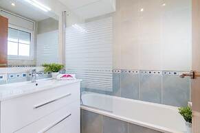 Villa in Empuriabrava With Private Pool