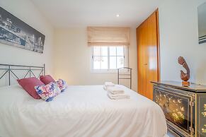 Villa in Empuriabrava With Private Pool