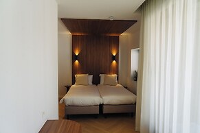 Door9