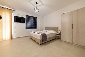 NS Apartments Nydri