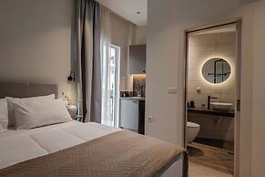 Noma Suites Tolo