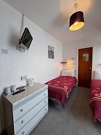 Pleasure Beach Hotel by OYO