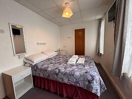 Pleasure Beach Hotel by OYO