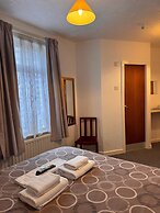 Pleasure Beach Hotel by OYO