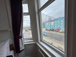 Pleasure Beach Hotel by OYO