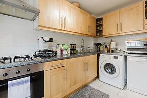 3BR Tower Bridge Parking WiFi