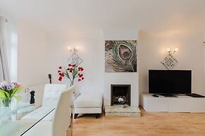 3BR Tower Bridge Parking WiFi