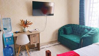 Cozy Studio in Mlolongo With City & Lake Views