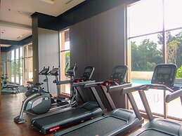 Homey And Best Choice Studio Apartment Transpark Cibubur