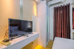 Homey And Best Choice Studio Apartment Transpark Cibubur