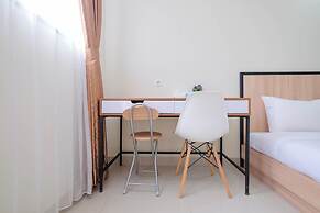 Warm And Cozy Studio At Evenciio Margonda Apartment