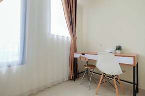 Warm And Cozy Studio At Evenciio Margonda Apartment
