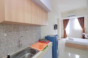 Warm And Cozy Studio At Evenciio Margonda Apartment