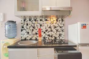 Homey And Nice Studio Cinere Bellevue Suites Apartment