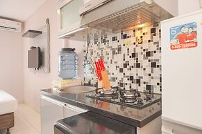 Homey And Nice Studio Cinere Bellevue Suites Apartment
