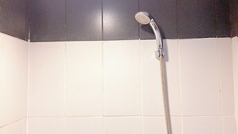 Homey And Nice Studio Cinere Bellevue Suites Apartment