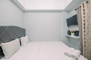 Comfort 1Br At Royal Heights Apartment