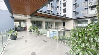 Cozy Studio At 32Th Floor Evenciio Margonda Apartment