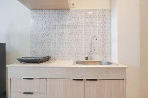 Cozy Studio At 32Th Floor Evenciio Margonda Apartment