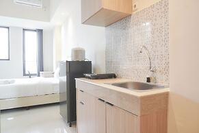 Cozy Studio At 32Th Floor Evenciio Margonda Apartment