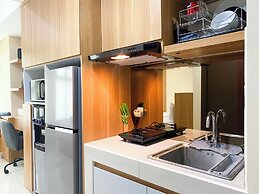 Minimalist Design Studio At Pollux Chadstone Apartment
