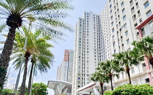 Spacious And Comfortable 2Br At Green Bay Condominium Apartment