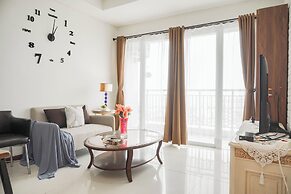 Spacious And Comfortable 2Br At Green Bay Condominium Apartment