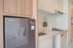 Comfortable And Good Place Studio At Sky House Bsd Apartment