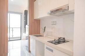 Comfortable And Good Place Studio At Sky House Bsd Apartment