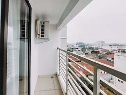 Good Place Studio At De Prima Apartment