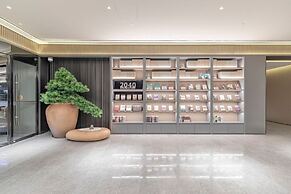 Full Season Hotel - PVG